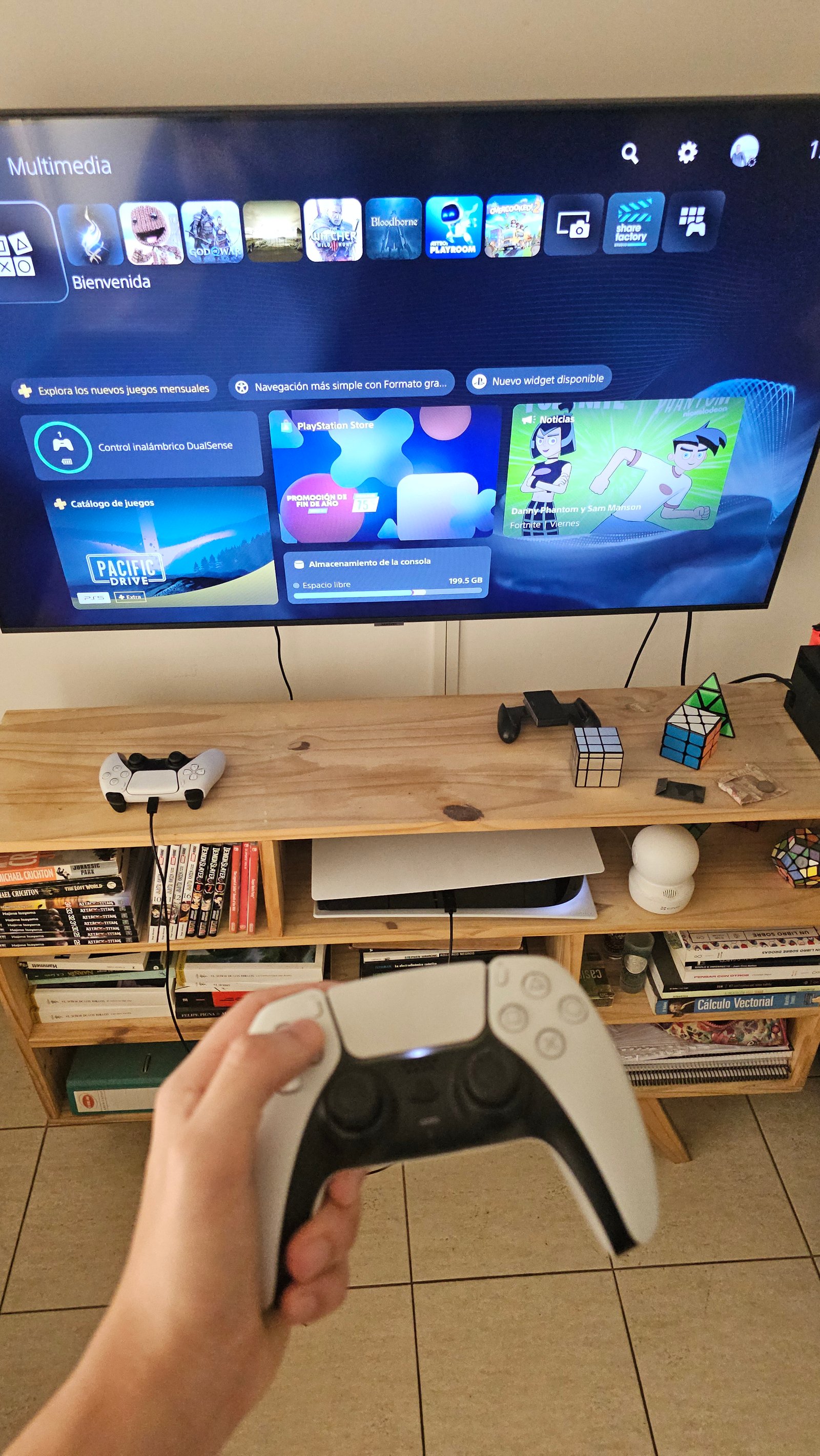 PlayStation 5 Digital Edition 1TB + 2 Controles